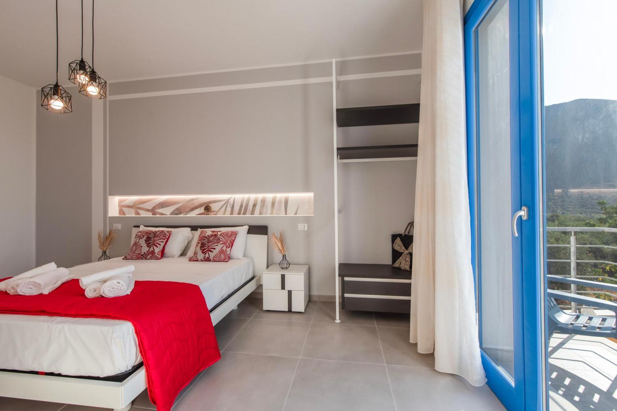 Bed And Breakfast Da Francesca Castelluzzo Exterior photo